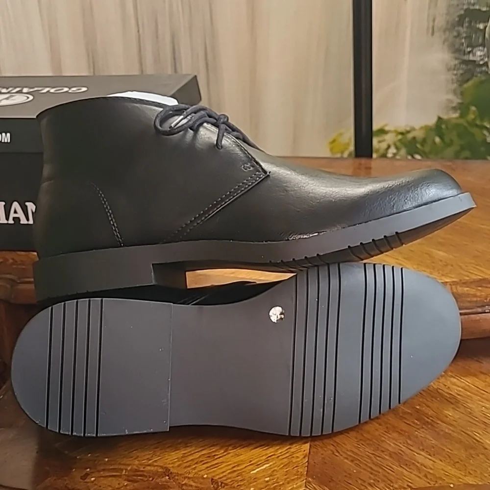 New in box! Golaiman Mens 9.5 black classic formal Chukka ankle boot dress shoe